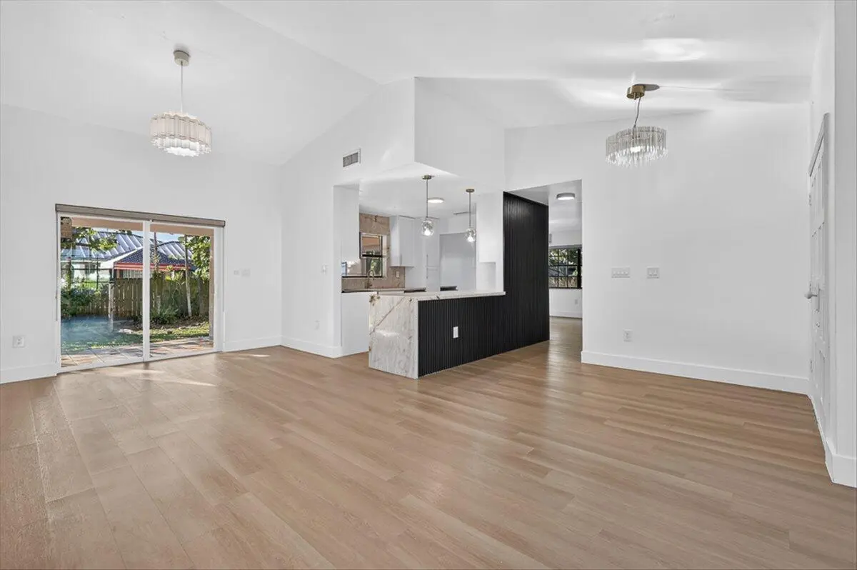 16020 SW 153rd Avenue, Miami, FL – photo 7
