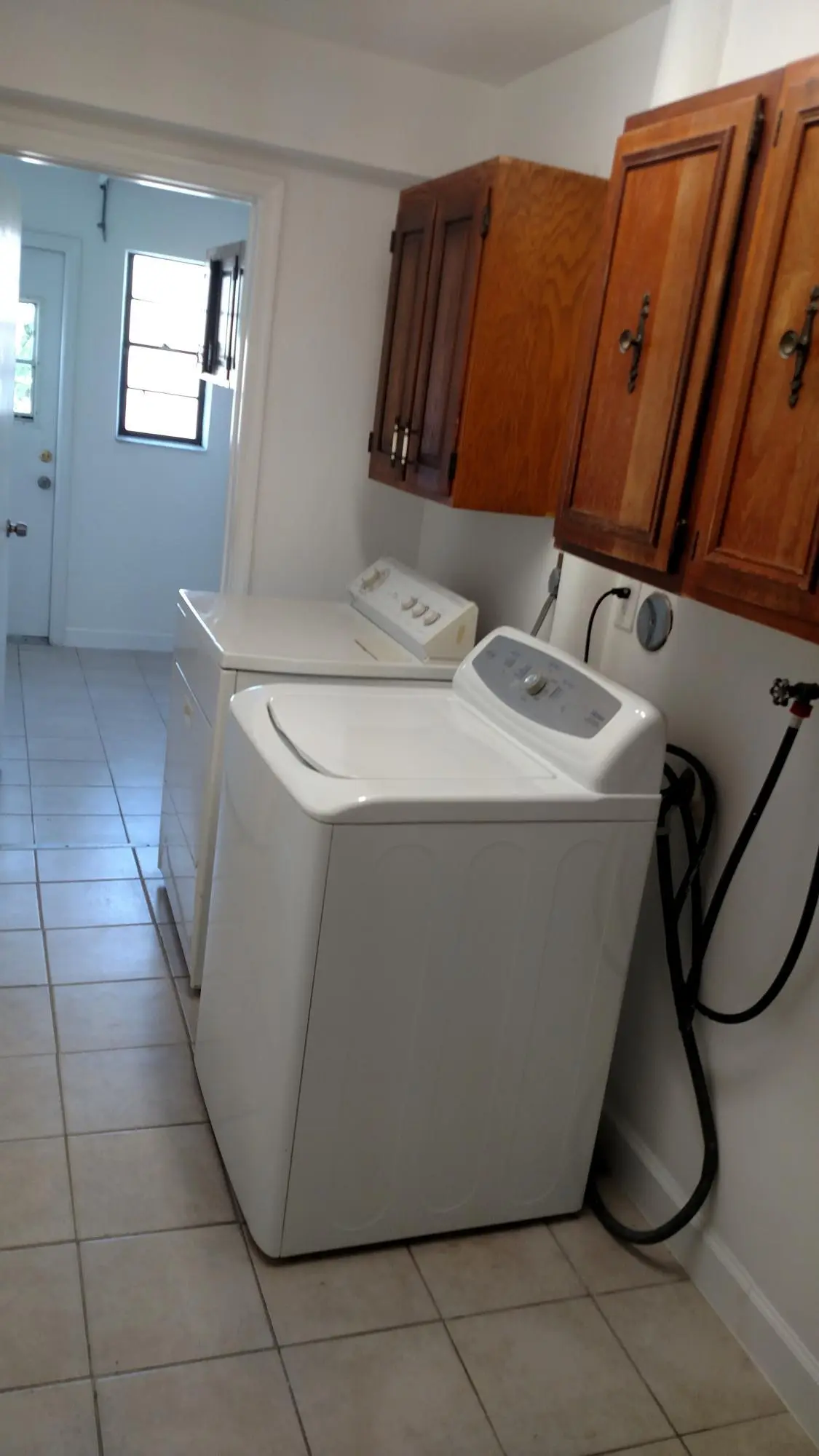 451 laundry (1) at 451 W Conference Drive, Boca Raton