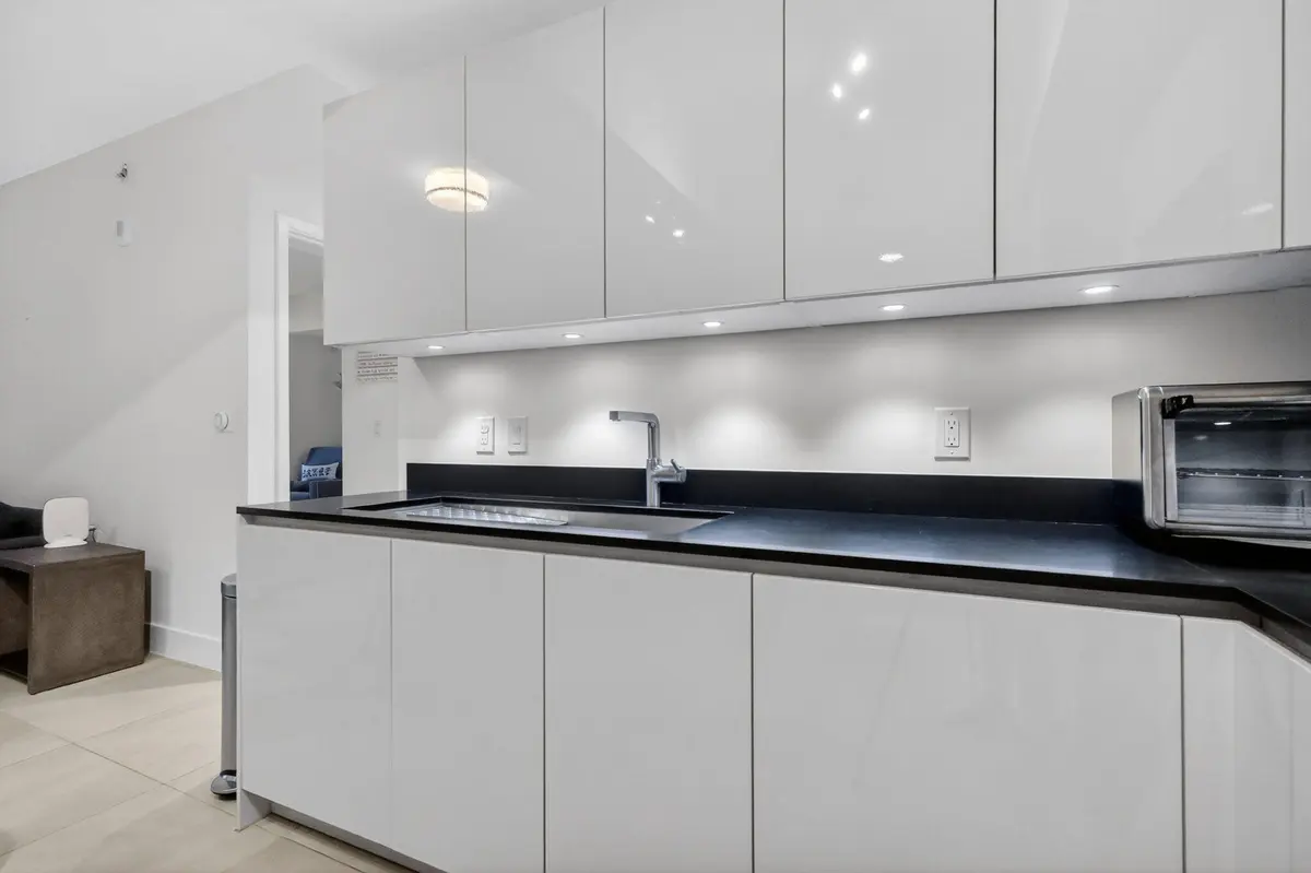 6-web-or-mls-8H3A0831 at 1010 BRICKELL Avenue 1607, Miami