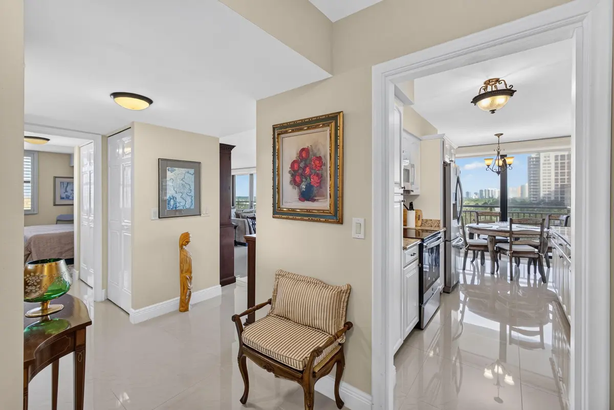 2-web-or-mls-5D1A7056 at 3400 N OCEAN Drive 807, Singer Island