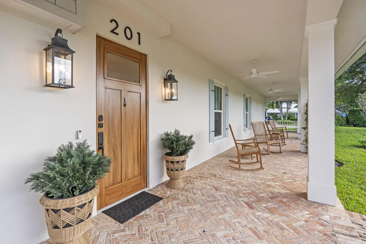 10_dsc05646 at 201 NW 17TH Street, Delray Beach