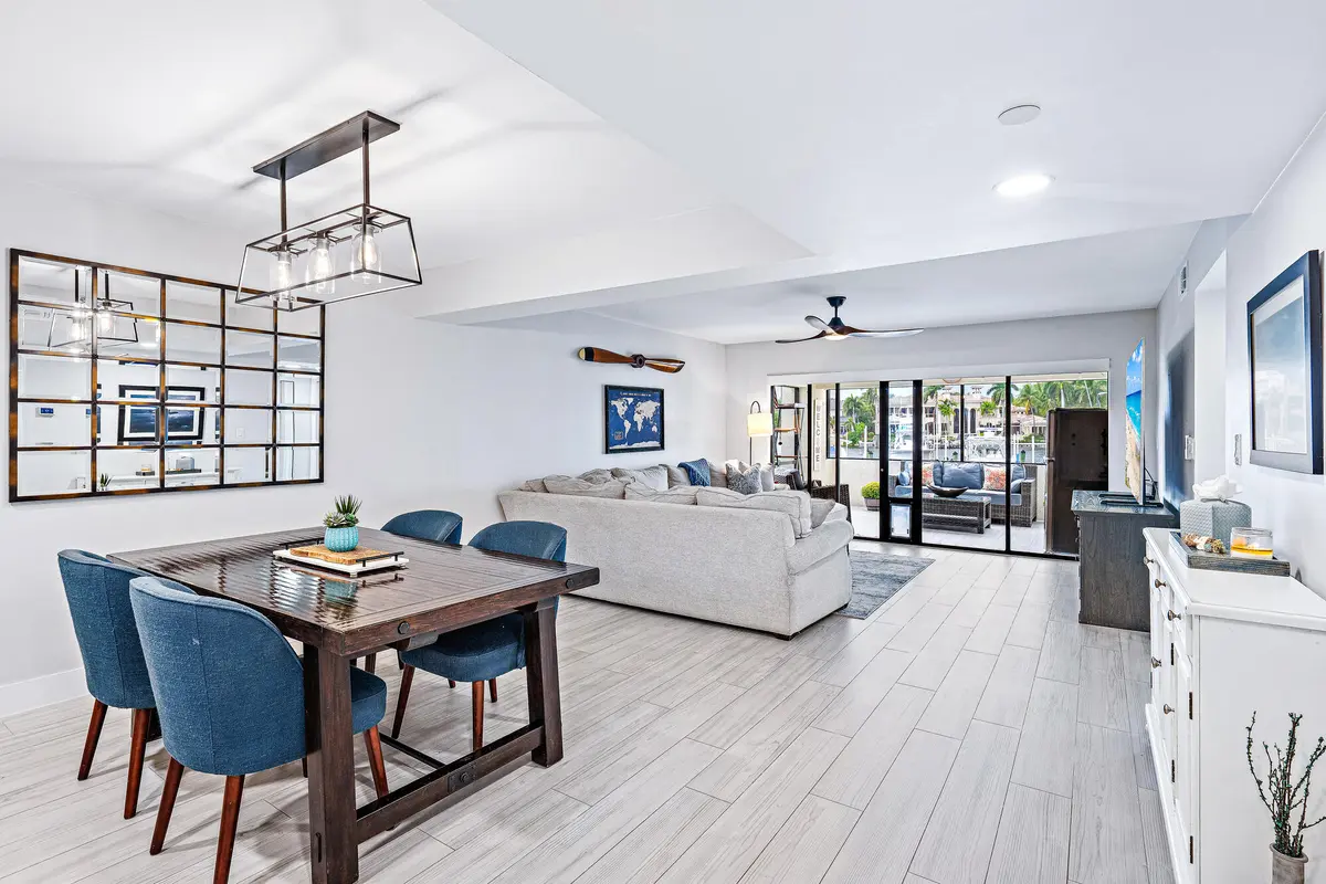 514 Oak Harbour Dr-16 at 514 OAK HARBOUR Drive, Juno Beach