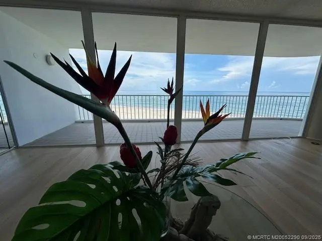Photo 6 at 2001 SE Sailfish Point Boulevard 316, Stuart