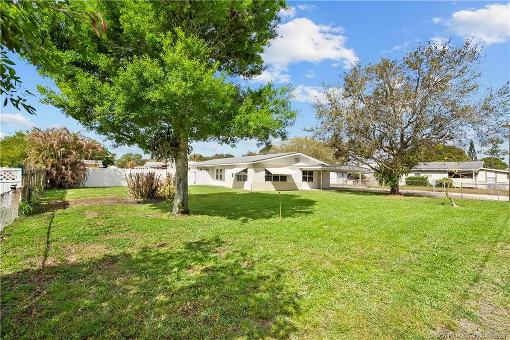 Photo 3 at 5086 SE Channel Drive, Stuart