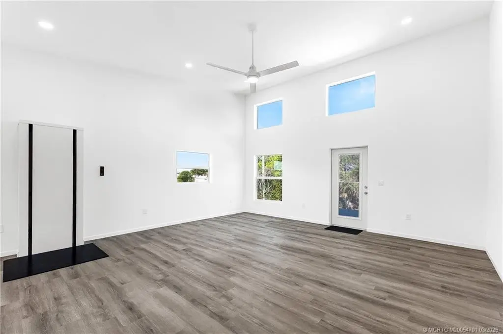 Photo 5 at 7932 SE Skylark Avenue, Hobe Sound