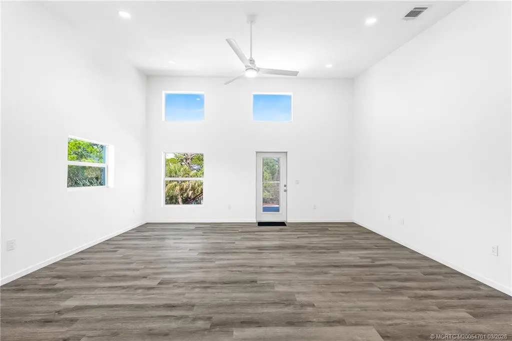 Photo 6 at 7932 SE Skylark Avenue, Hobe Sound