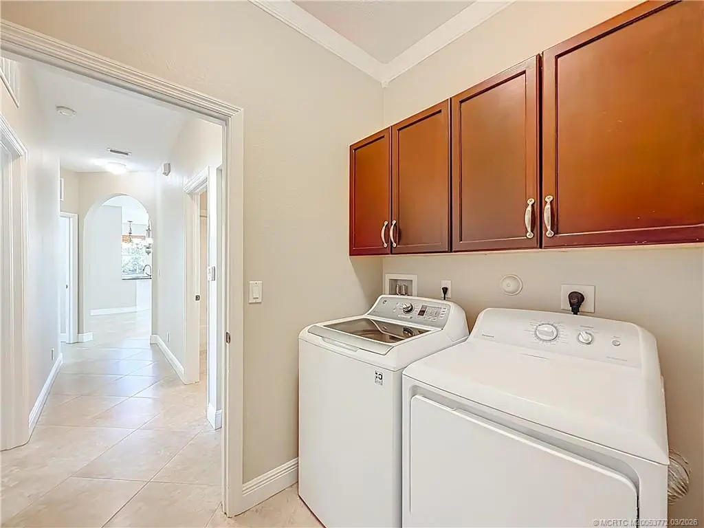 Photo 7 at 211 SW Deleon Springs Drive, Port St. Lucie