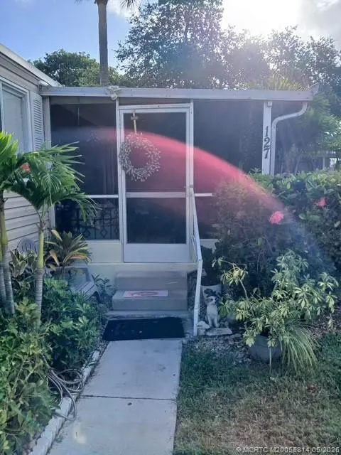Photo 5 at 2555 Pga Boulevard 127, Palm Beach Gardens