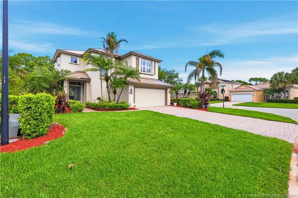 Photo 4 at 3736 NW Deer Oak Drive, Jensen Beach