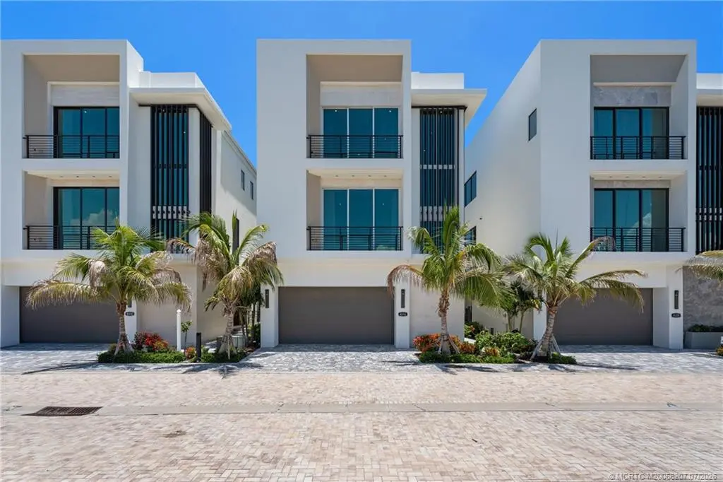 Photo 2 at 4316 Diamond Shores Way, Fort Pierce