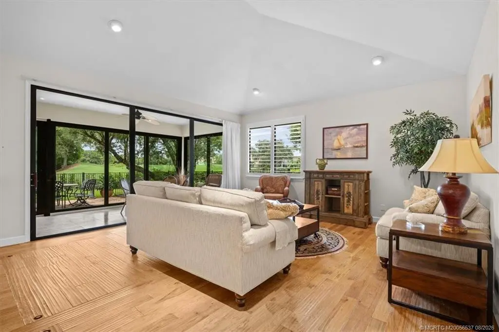Photo 6 at 3378 SE Cambridge Drive, Stuart