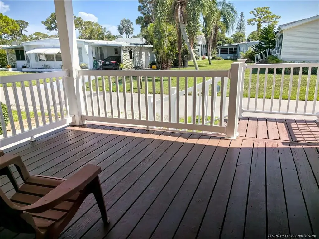 Photo 2 at 4185 2nd Court, Lantana