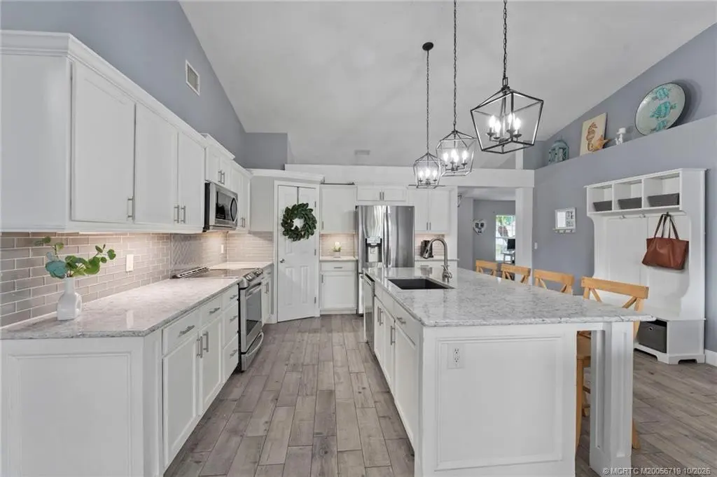 Photo 6 at 1726 SW Hampshire Lane, Port St. Lucie