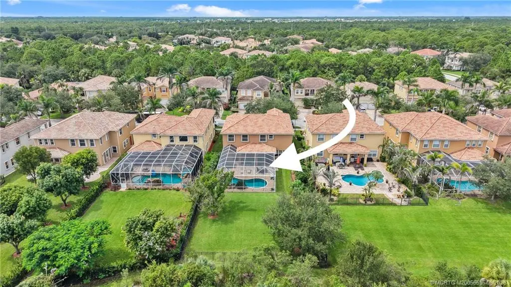 Photo 6 at 5541 SW Bellflower Court, Palm City