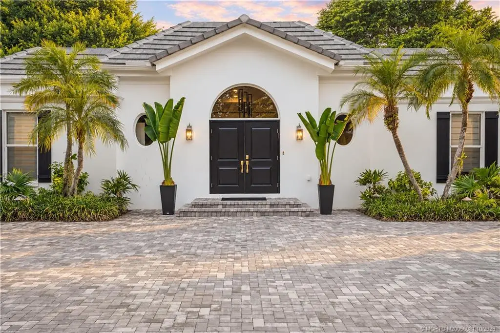 Photo 7 at 18397 SE Heritage Drive, Jupiter