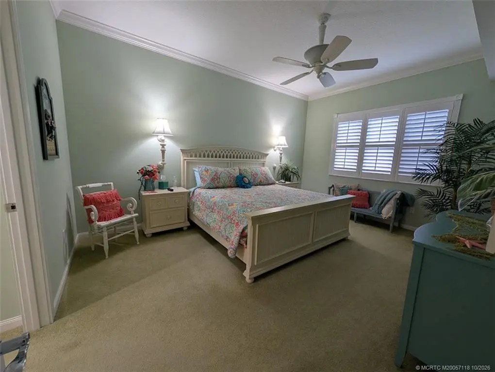 Photo 7 at 11 Harbour Isle Drive 1, Fort Pierce